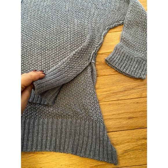 Lulu's women's dusty blue crochet knit oversized relaxed casual sweater sz small - Picture 3 of 10